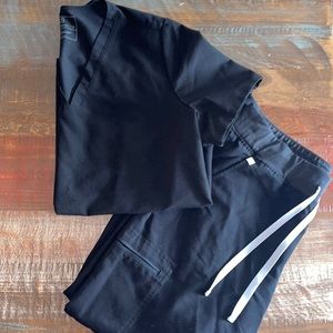 Women Figs Black Scrubs